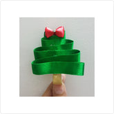 Christmas tree clip